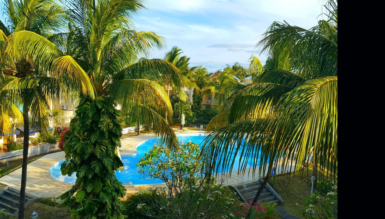 Villa In Le Tamier, 4 Bedrooms, 300M Flic En Flac Beach Exterior photo